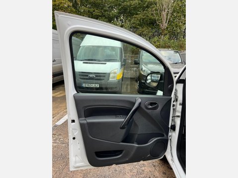 Renault Kangoo 1.5 dCi ML19 Business Panel Van 5dr Diesel Manual MWB Euro 5 (75 ps) 23