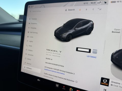 Tesla Model Y (Dual Motor) Long Range SUV 5dr Electric Auto 4WDE (384 bhp) 39