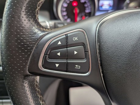 Mercedes-Benz GLA 1.6 GLA 200 Sport 5dr 71