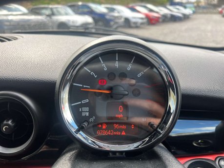 Mini Hatch 1.6 John Cooper Works 3dr 17