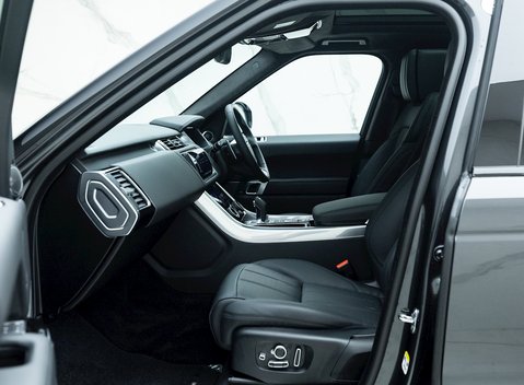 Land Rover Range Rover Sport 3.0 SDV6 Autobiography 16