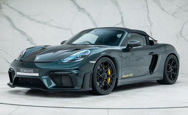 Porsche 718 SPYDER RS 2