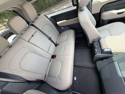 Land Rover Defender 3.0 Defender 90 XS Edition MHEV Auto 4WD 3dr 28