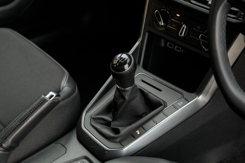 Volkswagen Polo SE EVO 33