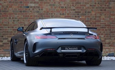 Mercedes-Benz Amg GT GT R 3