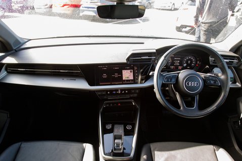 Audi A3 SPORTBACK TFSI E SPORT 3
