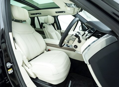 Land Rover Range Rover P530 First Edition 10