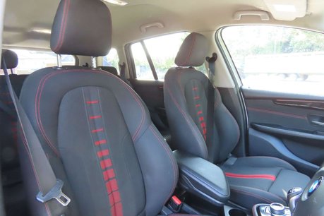 BMW 2 Series 2.0 218d Sport Euro 6 (s/s) 5dr 8