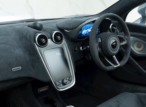 McLaren 600 Spider 16