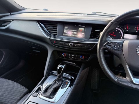 Vauxhall Insignia 2.0 Insignia SRi VX-Line Nav TD Auto 5dr 11