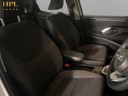 Toyota Yaris 1.5 VVT-h Design Hatchback 5dr Petrol Hybrid E-CVT Euro 6 (s/s) (116 ps) 11