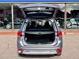 Mitsubishi Outlander 2.4 Outlander Design PHEV CVT 4WD 5dr 73