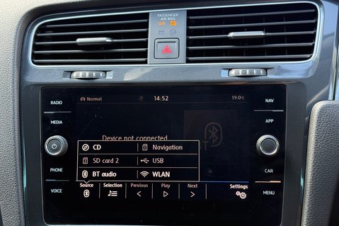 Volkswagen Golf MATCH TSI EVO - TWO OWNERS - APPLE CARPLAY - ADAPTIVE CRUISE  45