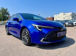 Toyota Corolla 1.8 Corolla Design HEV CVT 5dr 70