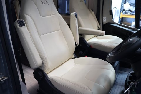 Fiat Ducato Laika 646 ECOVIP 180 BHP Auto huge factory upgrades cost new £98K    11