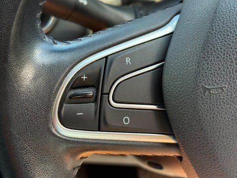 Renault Kadjar 1.5 dCi Dynamique Nav EDC Euro 6 (s/s) 5dr 8