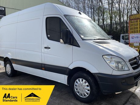 Mercedes-Benz Sprinter 2.1 313 CDi RWD L2 4dr