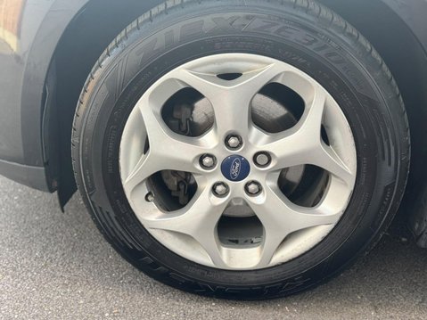 Ford C-Max 1.6 TDCi Zetec Euro 5 5dr 24
