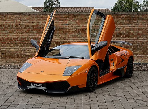 Lamborghini Murcielago LP 670-4 SV 4