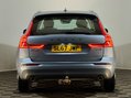 Volvo XC60 D4 MOMENTUM AWD 7