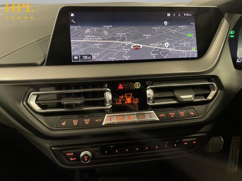 BMW 2 Series 2.0 220d M Sport Saloon 4dr Diesel Auto Euro 6 (s/s) (190 ps) Air Con - All 18