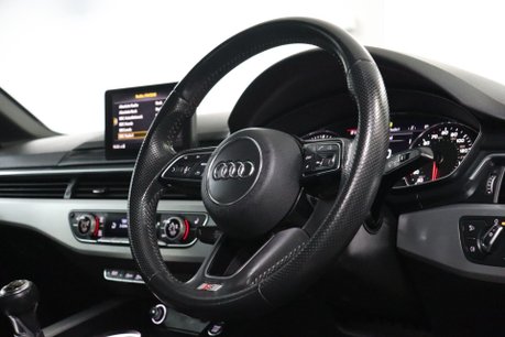 Audi A4 TFSI S LINE 12