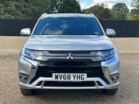 Mitsubishi Outlander PHEV 4H 7