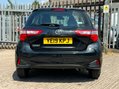 Toyota Yaris VVT-I ACTIVE 22