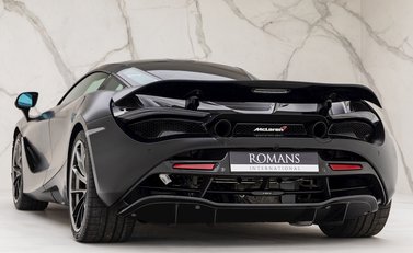 McLaren 720S Performance 2