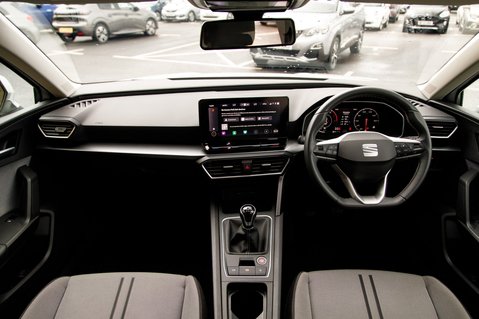 SEAT Leon TSI EVO SE DYNAMIC 3