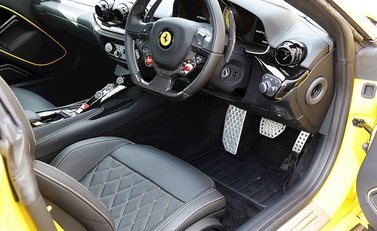 Ferrari F12 Berlinetta 22