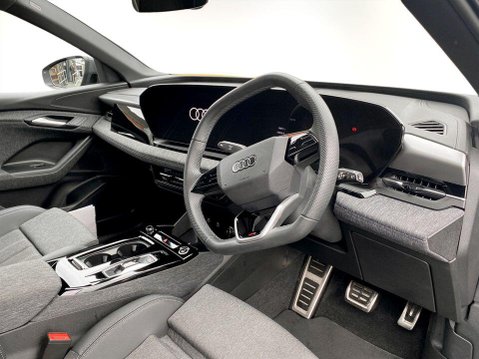 Audi Q6 100kWh Performance S line SUV 5dr Electric Auto (306 ps) Half Leather - Air 12