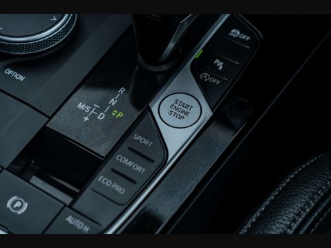 BMW 1 Series 2.0 M135i xDrive Auto 4WD 5dr 19