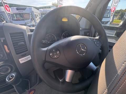 Autosleeper Bourton 42