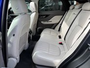 Jaguar F-Pace 2.0 P250i Portfolio SUV 5dr Petrol Auto AWD Euro 6 (s/s) (250 ps) 14