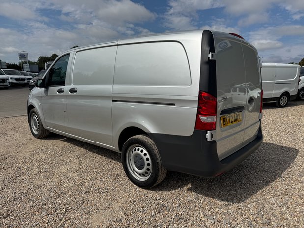 Mercedes-Benz Vito AUTO LWB L2H1 Low Roof Progressive 114 Camera EURO 6 10