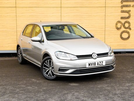 Volkswagen Golf SE NAVIGATION TSI BLUEMOTION TECHNOLOGY DSG