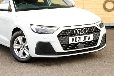 Audi A1 SPORTBACK TFSI TECHNIK 10