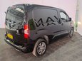 Peugeot Partner 1.5 Partner Asphalt Premium + BlueHDi Auto 9