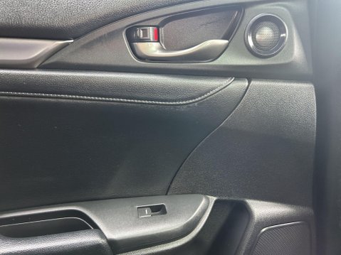 Honda Civic 1.0 VTEC Turbo EX Euro 6 (s/s) 5dr 62