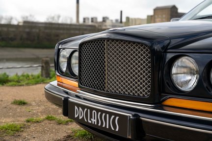 Bentley Continental R 10