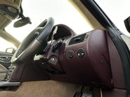 Aston Martin Vanquish V12 S 48