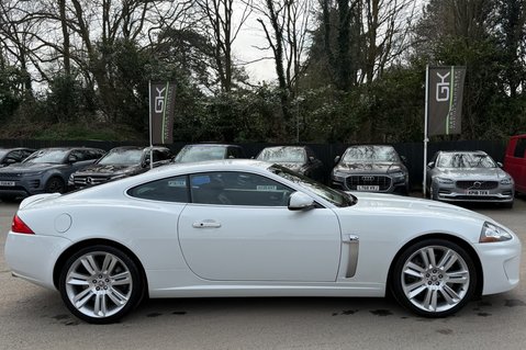Jaguar XKR XKR 5.0 V8 SUPERCHARGED - LOW MILEAGE - 11 SERVICES - ONLY 27,435 MILES! 5