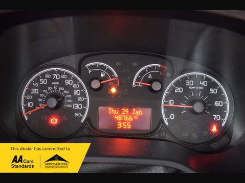 Fiat Doblo 1.2 Doblo SX MultiJet 38