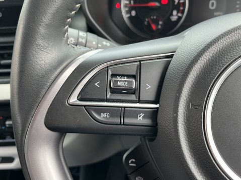 Suzuki Swift 1.2 Mild Hybrid Motion 5dr 21