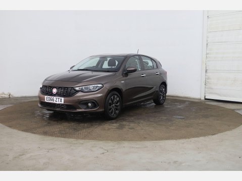 Fiat Tipo 1.6 MultiJetII Easy Plus Euro 6 (s/s) 5dr 3