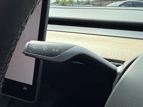 Tesla Model 3 Saloon 4dr Electric Auto RWD (241 bhp) 35
