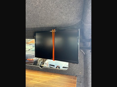 Volkswagen Transporter CAMPER T28 2.0 TDI 6 speed L1 H1 9