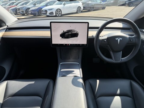 Tesla Model Y (Dual Motor) Long Range SUV 5dr Electric Auto 4WDE (384 bhp) 29
