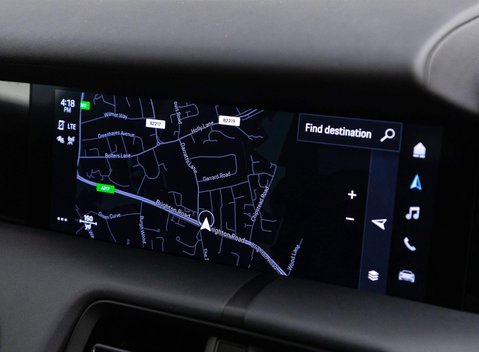 Porsche Taycan 4 CROSS TURISMO 14